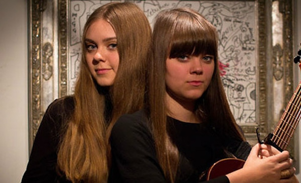 Watch: First Aid Kit – Blue (Best Fit Session)