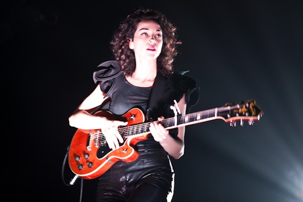 Photos: St. Vincent + Diagrams – Shepherd’s Bush Empire, London 27/02/12