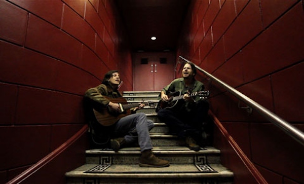 Watch: Jonathan Wilson – Ballad Of The Pines (Best Fit Session)