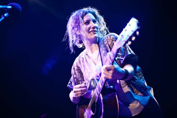 Photos: Kathleen Edwards – Islington Academy, London 28/02/2012
