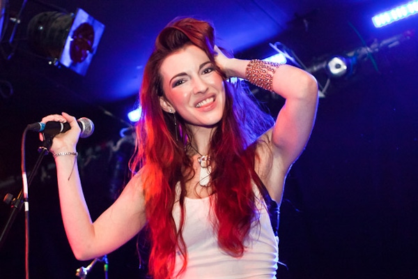 Chrysta Bell + We Three and the Death Rattle &#8211; Hoxton Bar &#038; Kitchen, London &#8211; 13/09/12