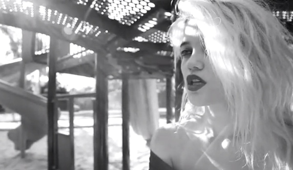Sky Ferreira – Everything Is Embarrassing