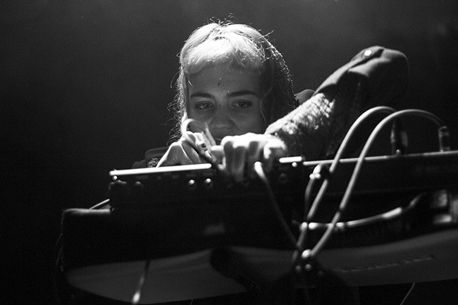 Grimes - Kägelbanan, Stockholm 23/05/12