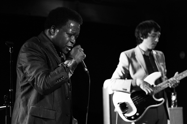 Lee Fields & the Expressions - O2 ABC 2, Glasgow 06/04/12