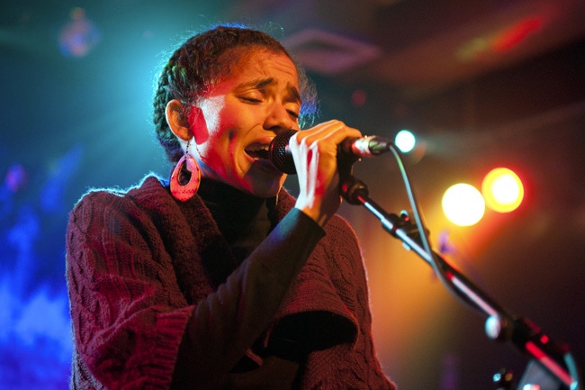 Nneka - Scala, London 17/04/12