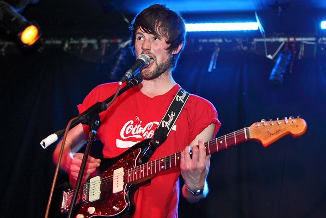 Shinies - Hoxton Square Bar & Kitchen, London 22/05/12