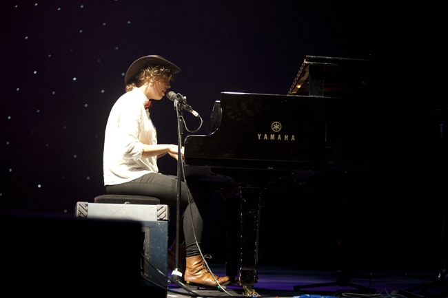Idiot Wind - Hackney Empire, London 03/07/12