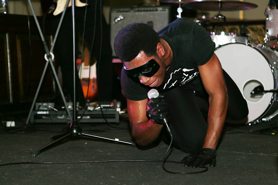 Willis Earl Beal - St Giles-in-the-Fields, London 03/10/13